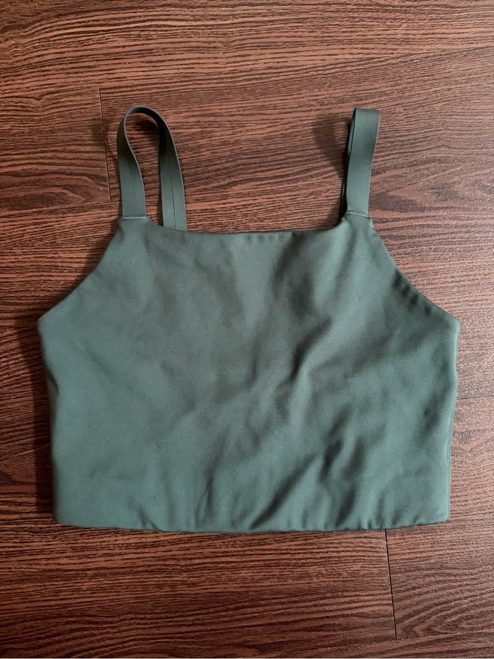 girlfriend collective Olive Square-Neck Sports Crop Top